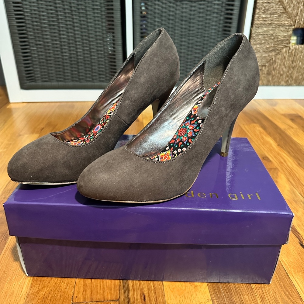 Madden Girl Propose Pumps Grey Fab